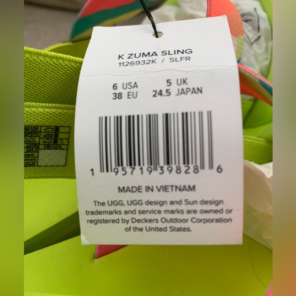 FINAL PRICE NEW UGG Zuma Sling Sandals: Neon Lime Green, White Logo On Strap, 6 - Picture 7 of 11